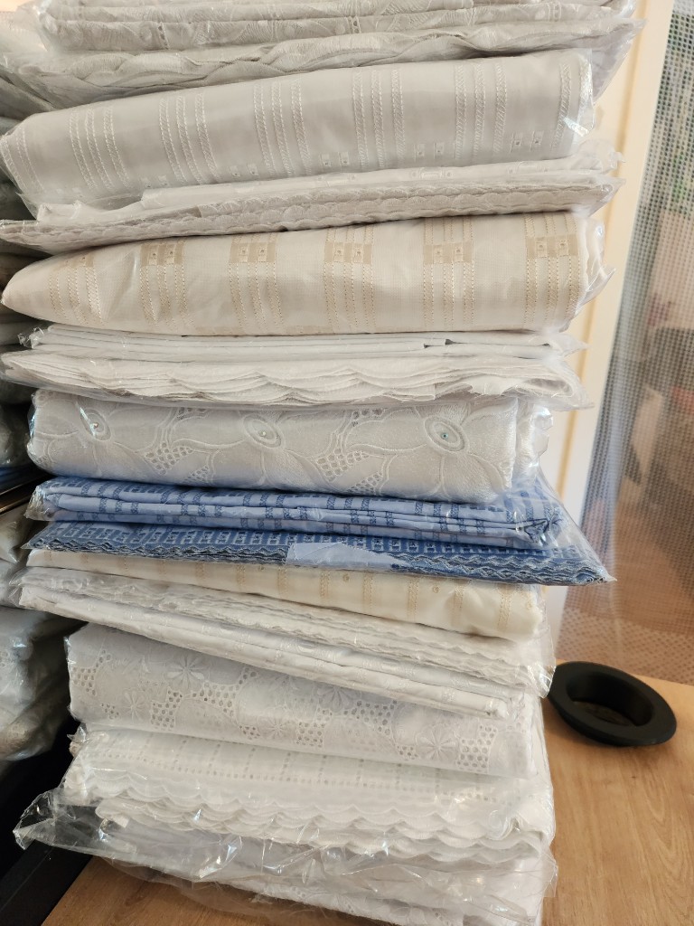 Bazin brodé — arrivage de coupons